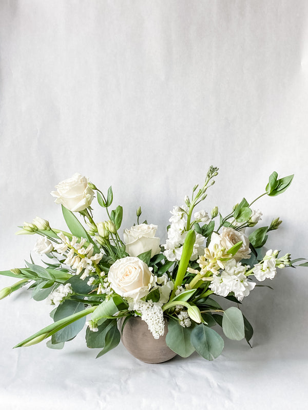 Living Fresh Flowers Near Me Signature Floral Vase Arrangement