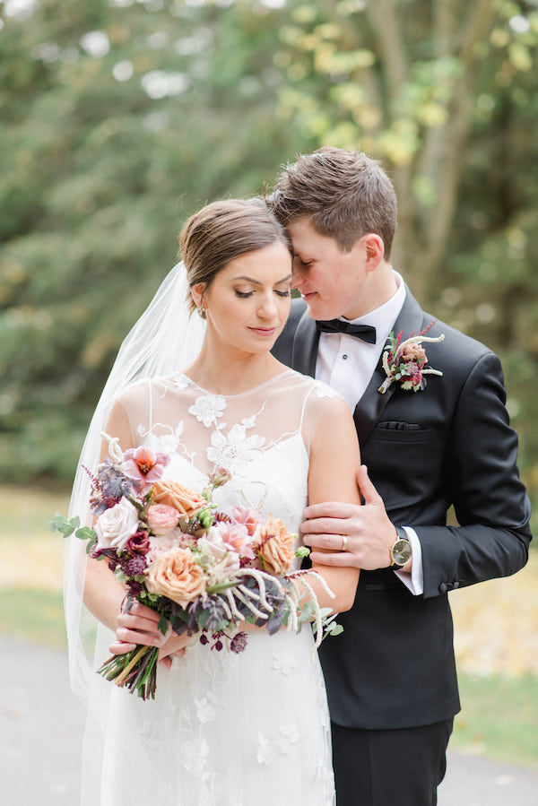Wedding Flower Budgets - Living Fresh - Kitchener-Waterloo Wedding Florist