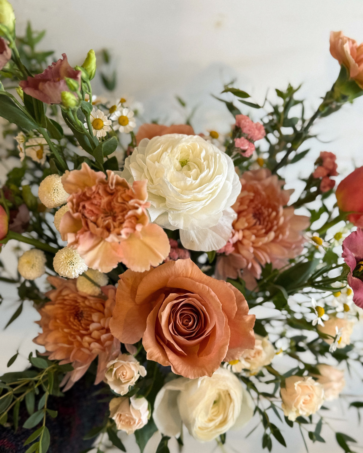 Valentine&#39;s Day Hand-Tied Bouquet