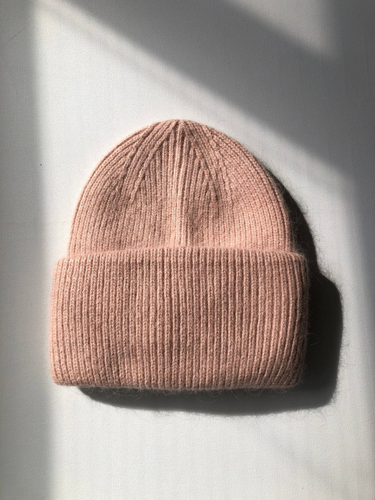 ROYAL ANGORA WOOL BEANIE - Lotus Pink