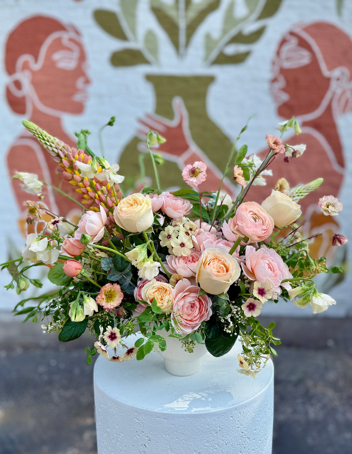 Statement Vase Arrangment
