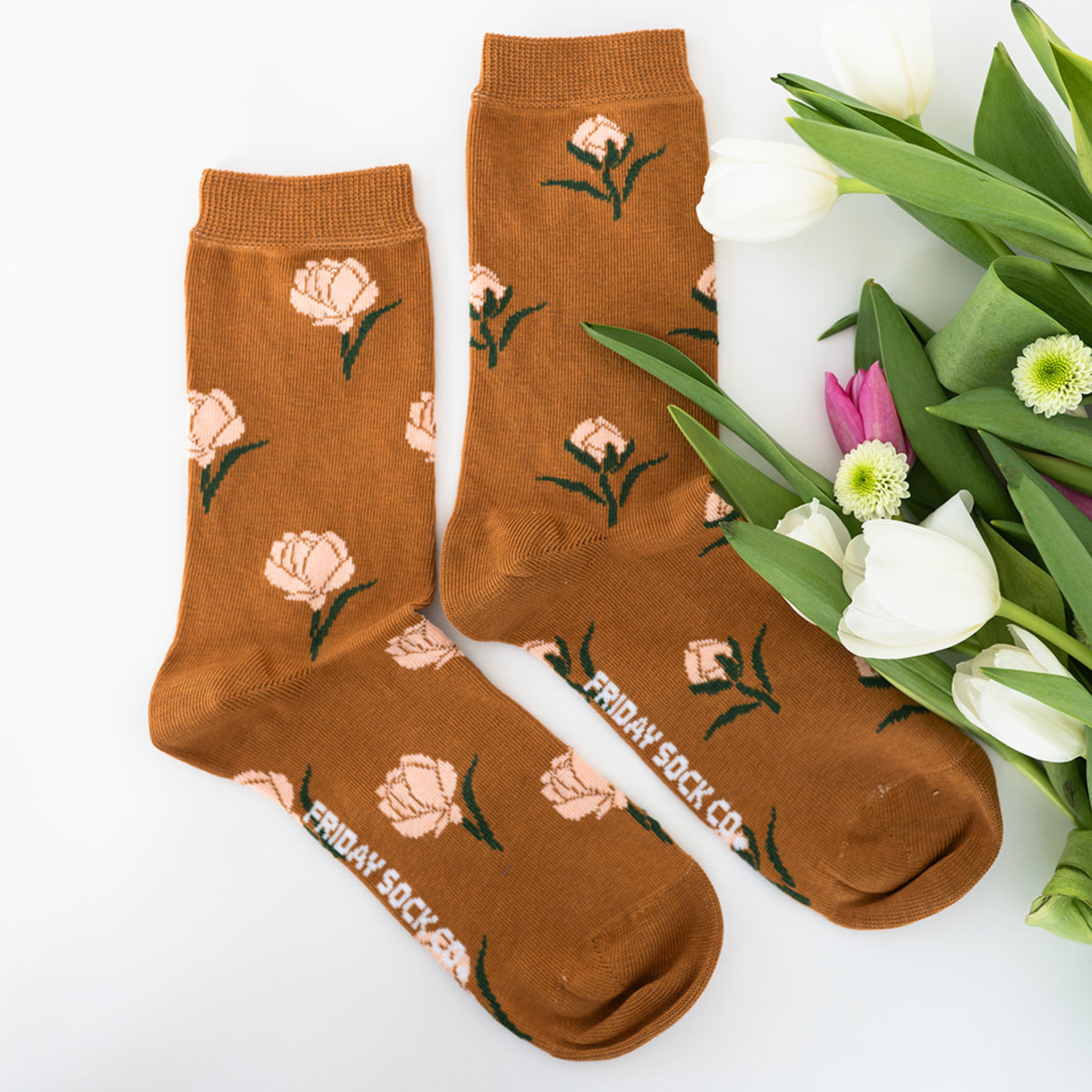 Women&#39;s Blooming Flower Socks - Mismatched