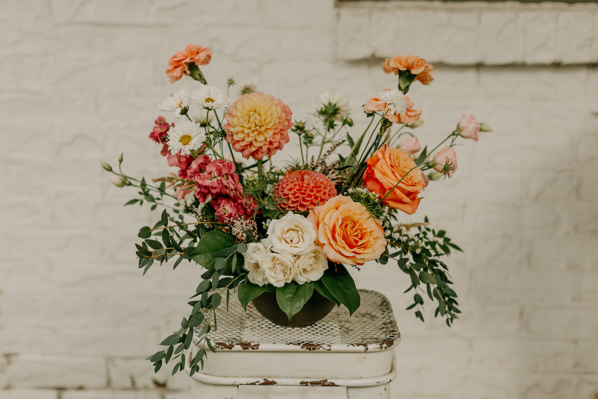 The Signature - Floral Arrangment