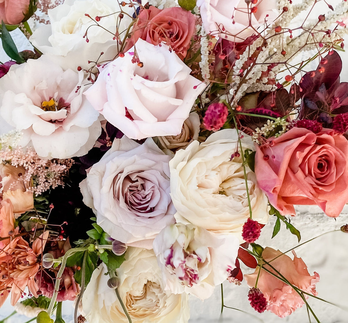 Valentine&#39;s Day Hand-Tied Bouquet